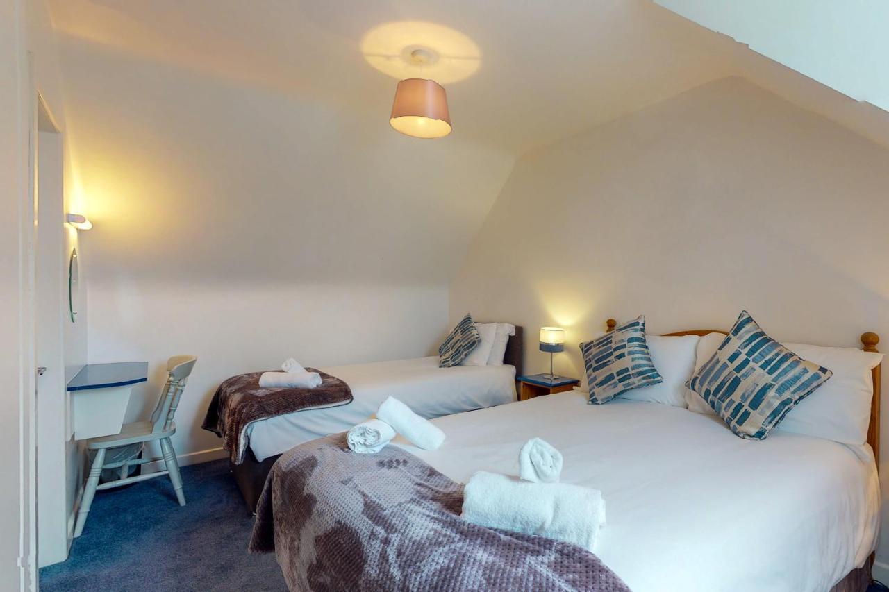 Dingle Harbour Cottages 3 Bed Sleeps 7 By Trident Holiday Homes Екстер'єр фото